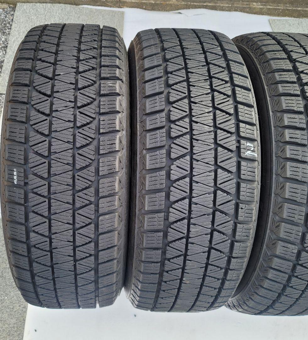 ブリヂストン ブリザック DM-V3 17インチ225/60R17 99Q