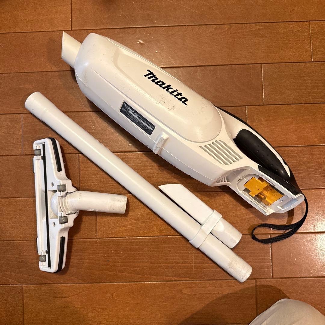 Makita CL142FD スティッククリーナー セット　※充電器なし
