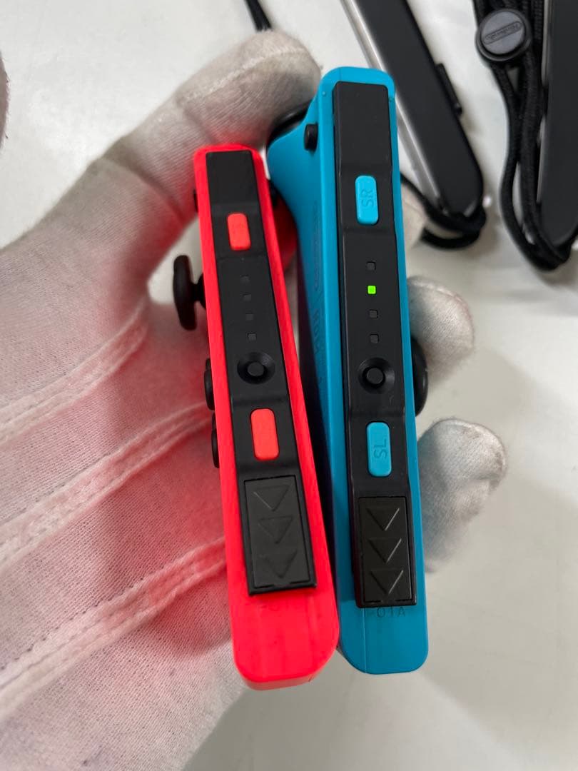Nintendo Switch 本体 ジョイコン4個付き 現状品