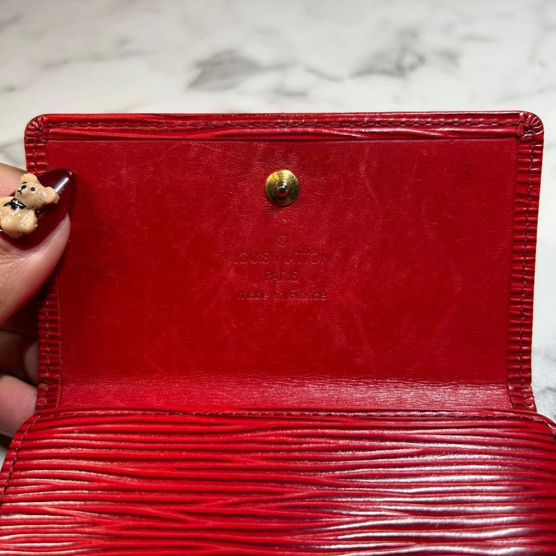 LV ルイヴィトン 3つ折り財布 エピ ポルトピエカルトクレディ モネ 赤