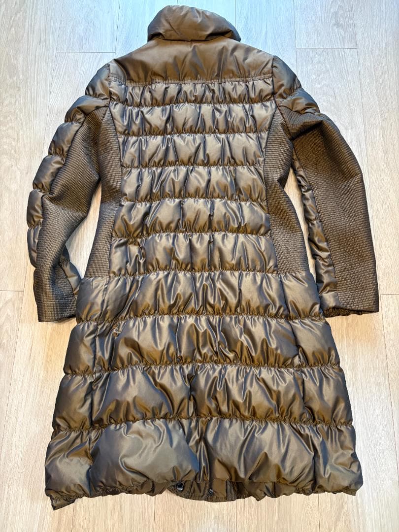 美品 BURBERRY LONDON ダウンコート 40サイズ ブラウン系