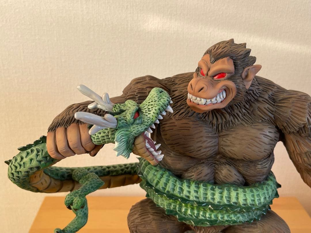 ドラゴンボール　一品物　大猿　神龍　製作品　高さ25センチ 創作品　孫悟空