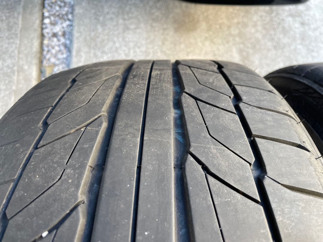 225/35R20 中古2本 ニットーNT555 G2 肩減りあり