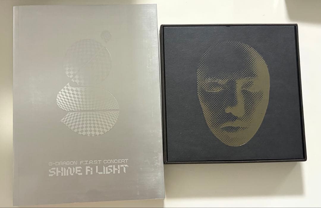ジヨン　GD SHINE A LIGHT 初回限定版