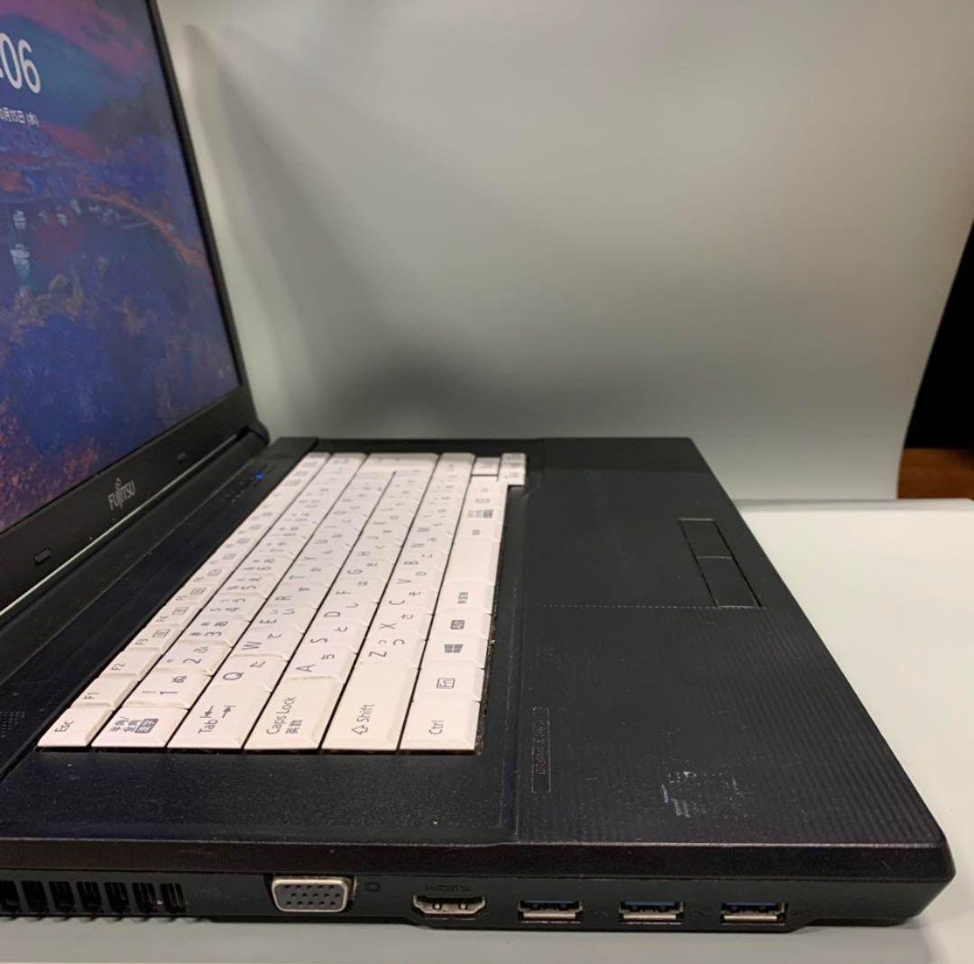 ノートパソコン　Windows11 オフィス付き 爆速SSD搭載 初期設定済み