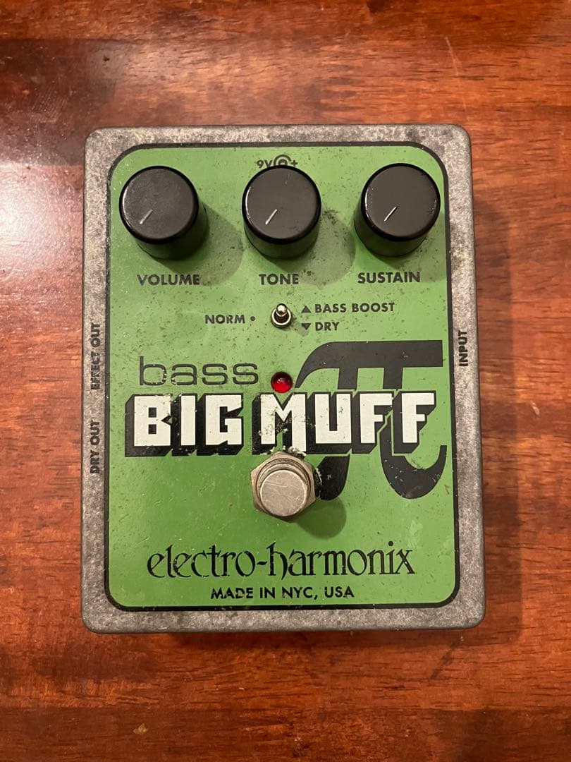ベースビッグマフ bass Big Muff Pi 箱付