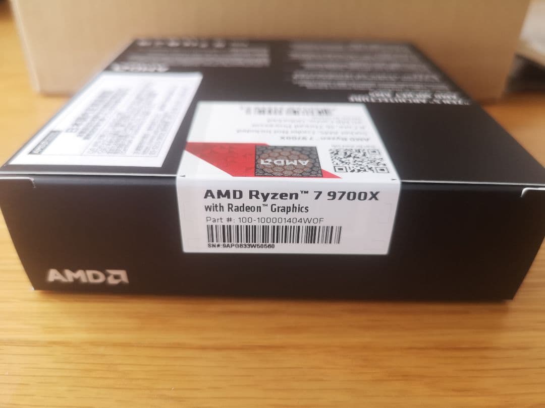【新品未開封 正規品 3年保証 AMD Ryzen 7 9700X BOX】