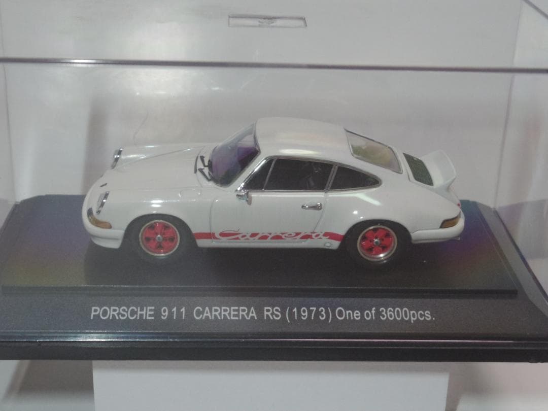 ミニカー EBBRO PORSCHE 911 CARRERA RS (1973)