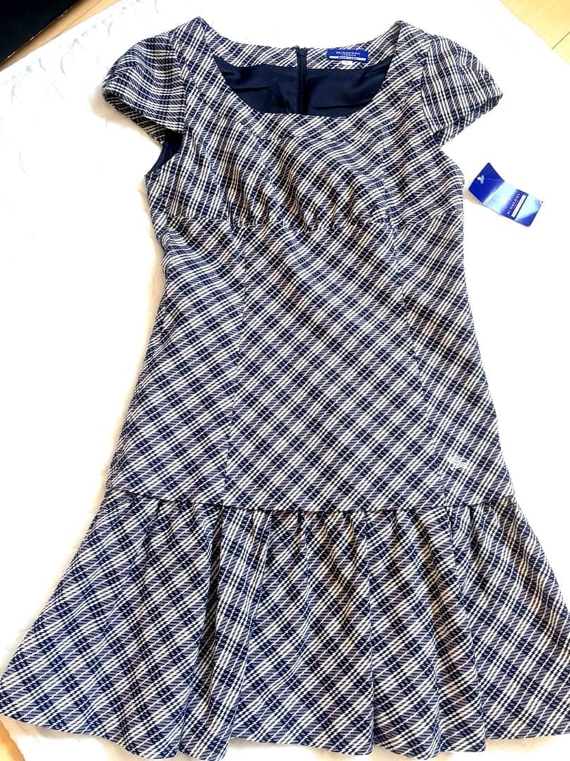 【新品タグ付き】 BURBERRY チェック半袖ひざ丈ワンピース 38