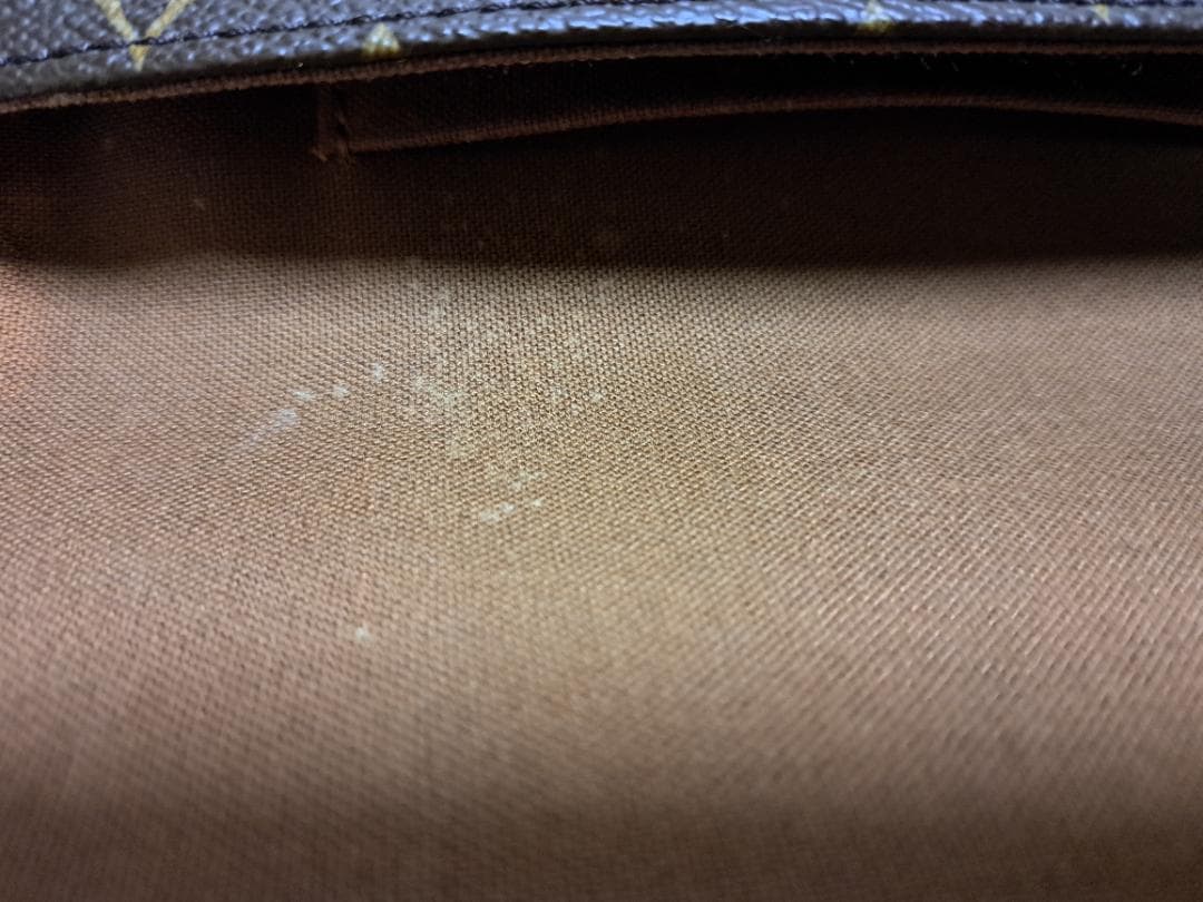 LOUIS VUITTON ボディバッグ モノグラム