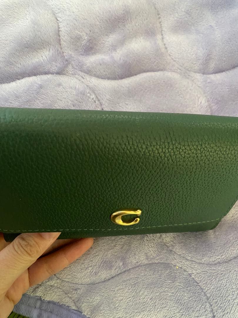最終出品！COACHコーチグリーン レザー 三つ折り財布エッセンシャルミディアム