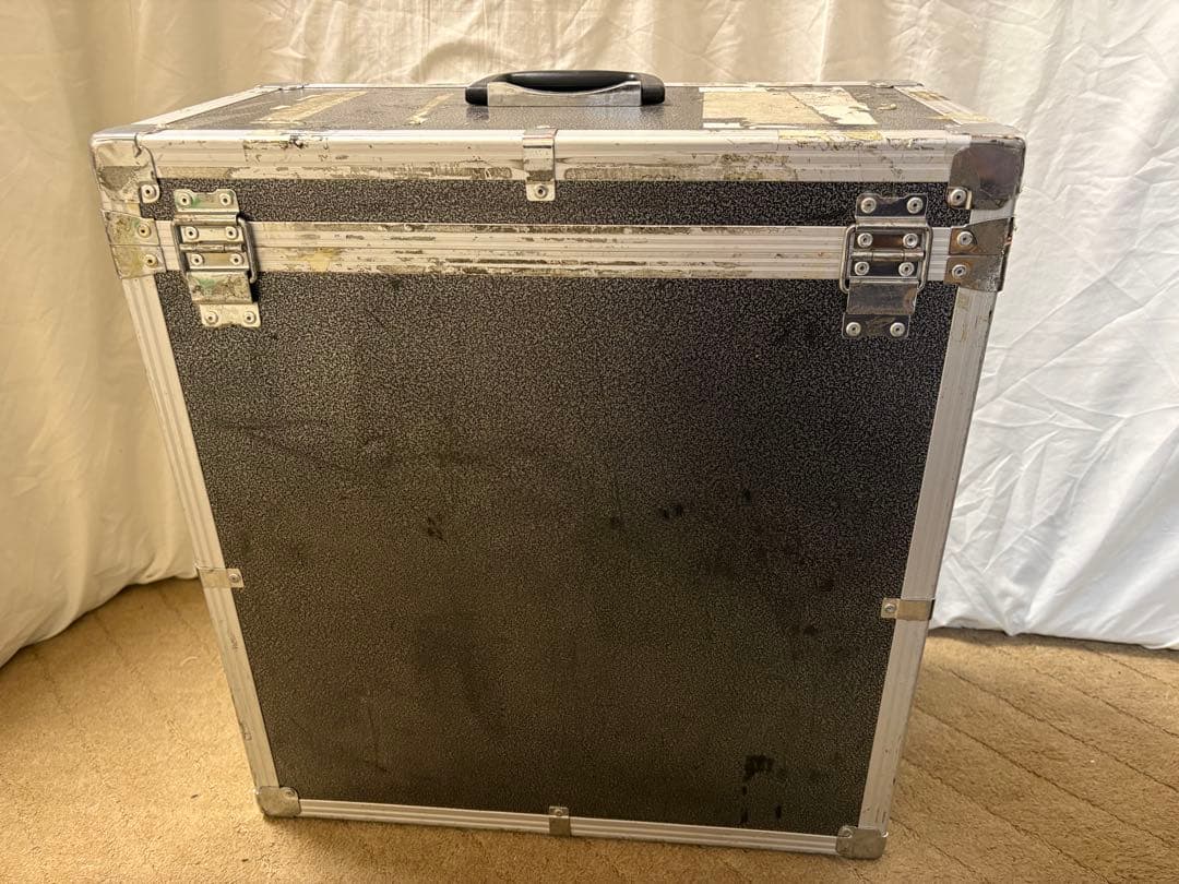 【ラックケース】メーカー不明 アルミニウム製 ハンドル付き