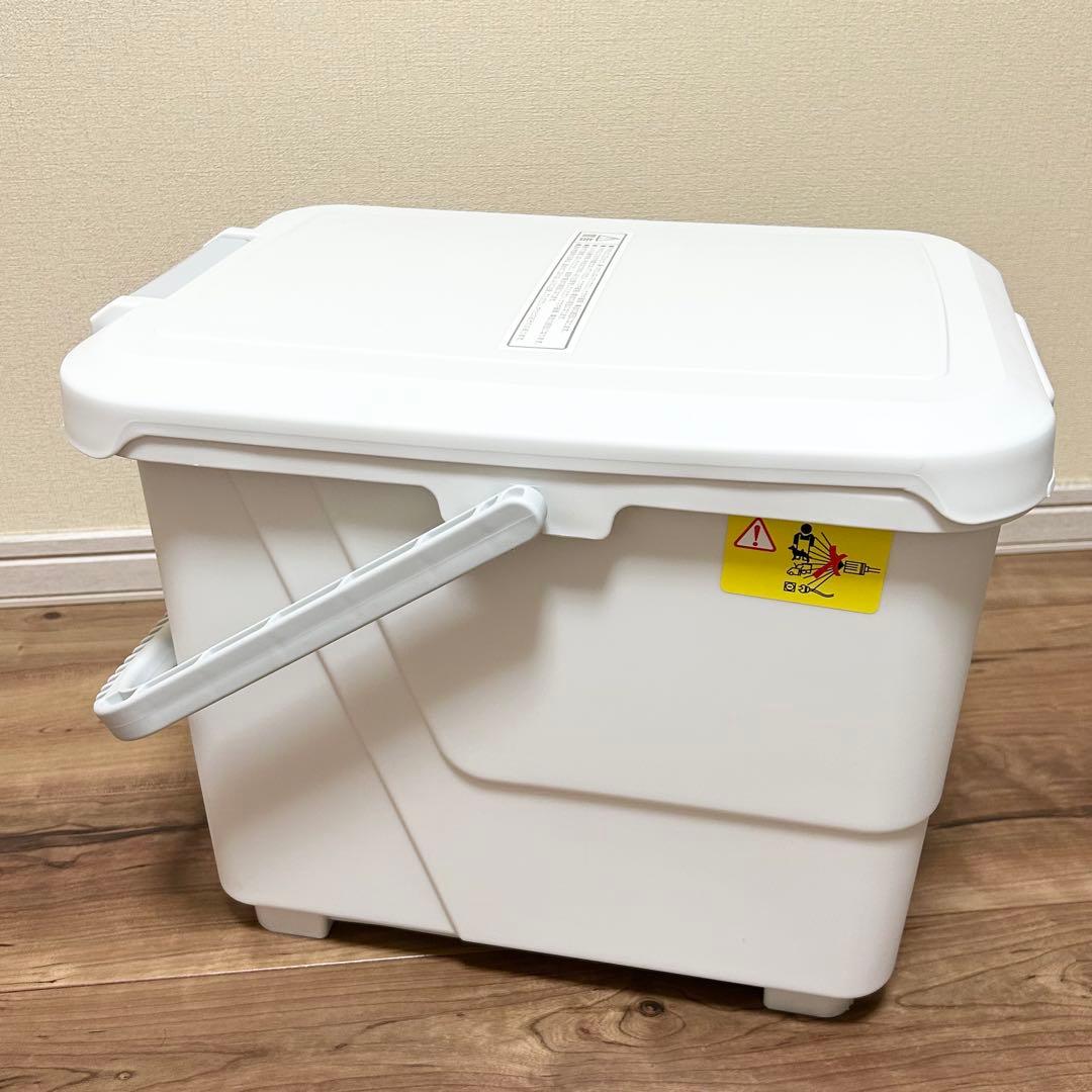美品 アイリスオーヤマ タンク式高圧洗浄機 SBT-512N 箱付き