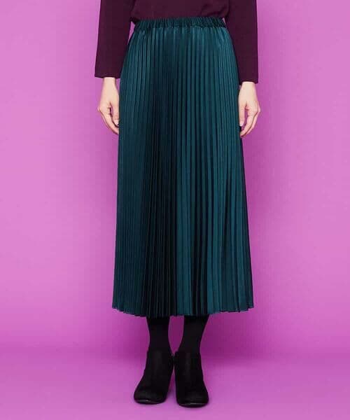 美品　Sybilla　シビラ　サテンセラテリーミディ丈プリーツスカート　グリーン