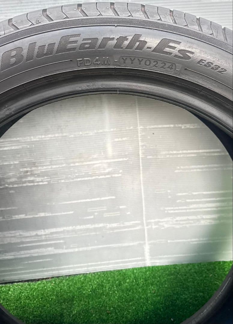 タイヤ・ホイール 215/50R17 95V YOKOHAMA BLUEHARTH-RV RV03