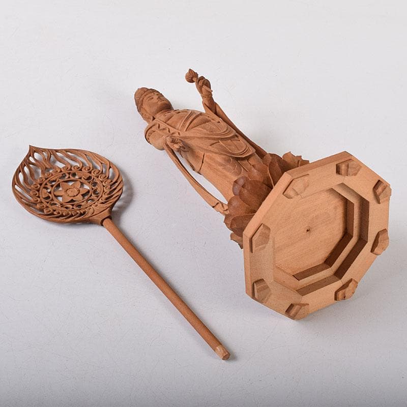 さとだい 武藤英一作　白檀彫　聖観音菩薩像　仏像　置物　共箱　M7615C