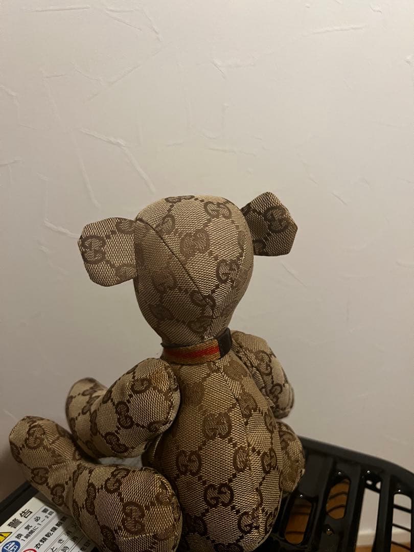希少　GUCCI モノグラム クマ テディベアぬいぐるみ 100周年記念タグ付き