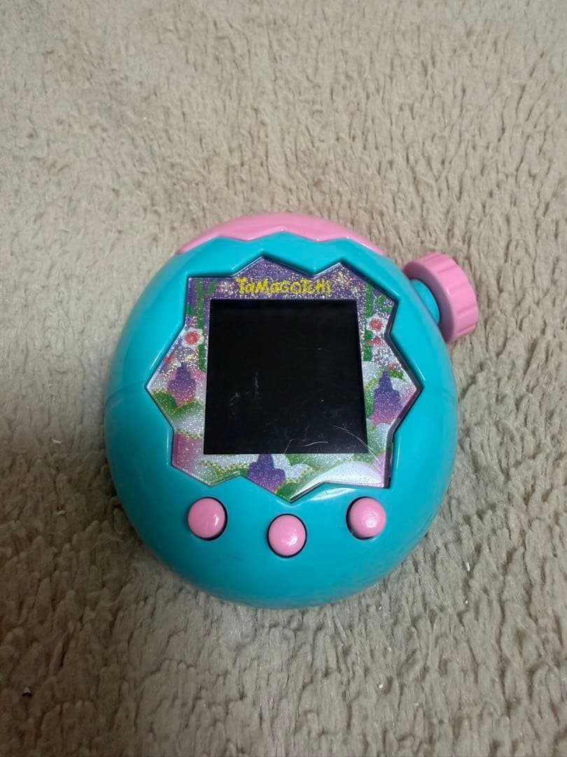 Tamagotchi Jade Forest 水色とピンク