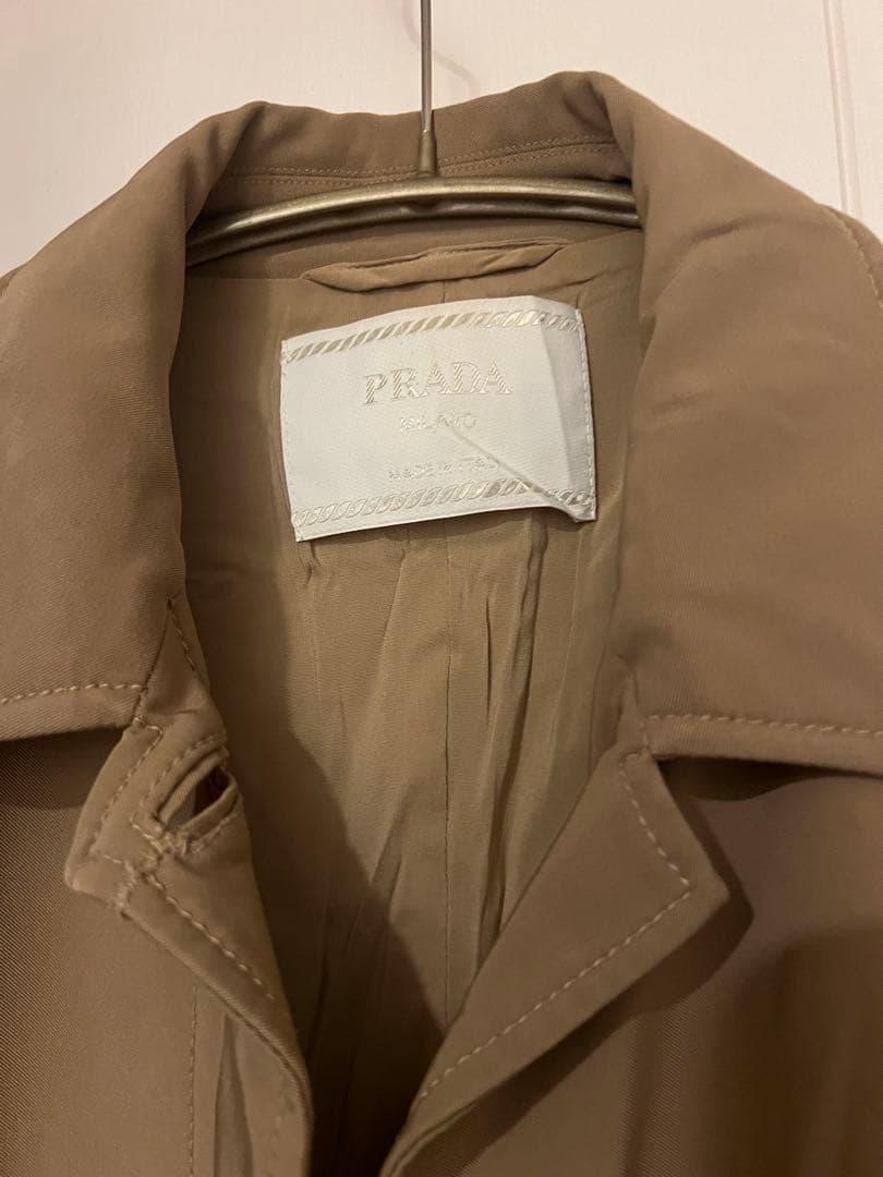 プラダ　PRADA スプリングコート　ベージュ