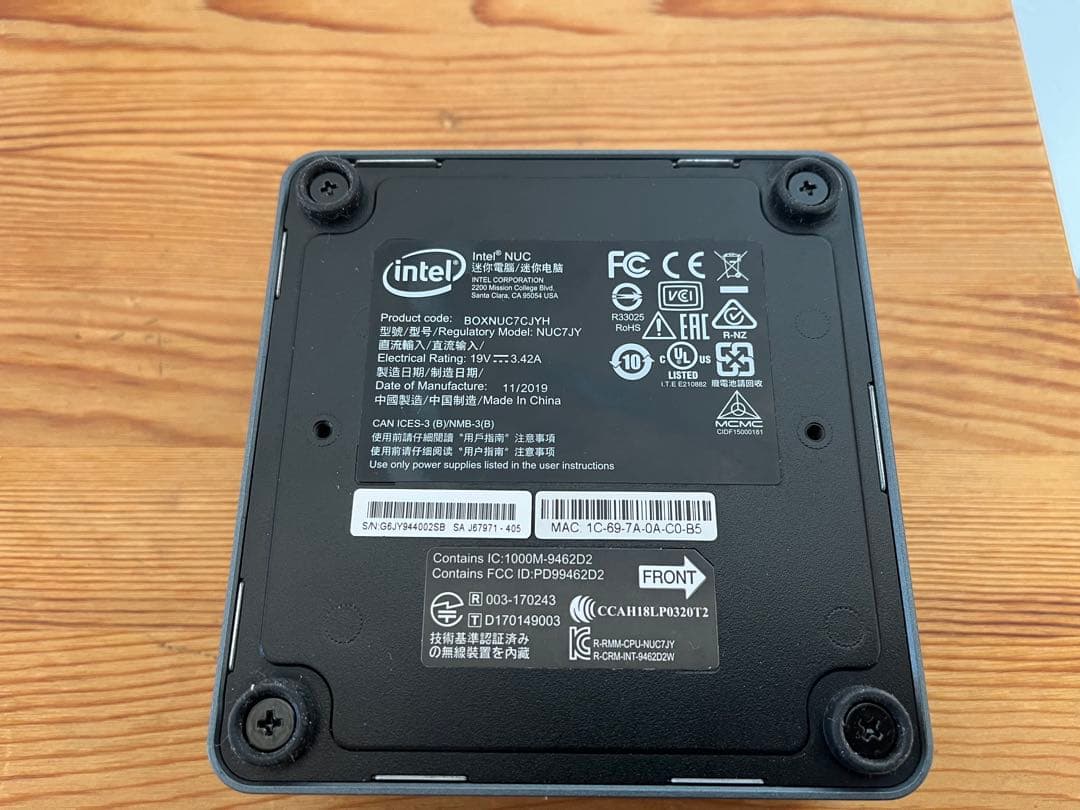 Intel NUC NUC7JY ミニPC