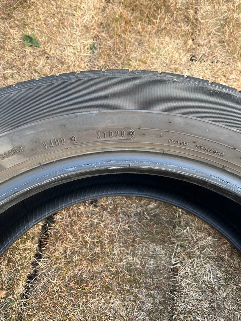 225/60R18ダンロップST30◆ 4本セット 2020年製　送料込み