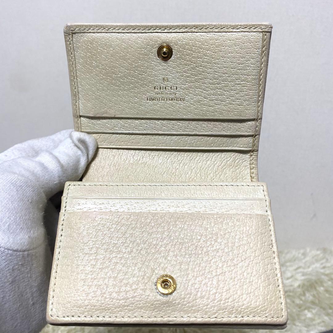 GUCCI グッチ✨ 折り財布 フローラ 二つ折り GGキャンバス 花柄