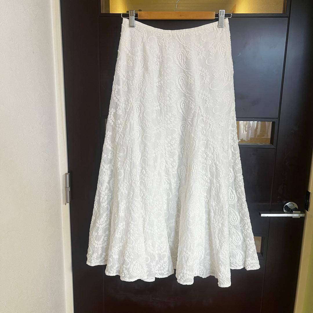 新品☆ ANAYI ペイズリーエンブロイダリー　スカート/セオリー、23区、ロペ