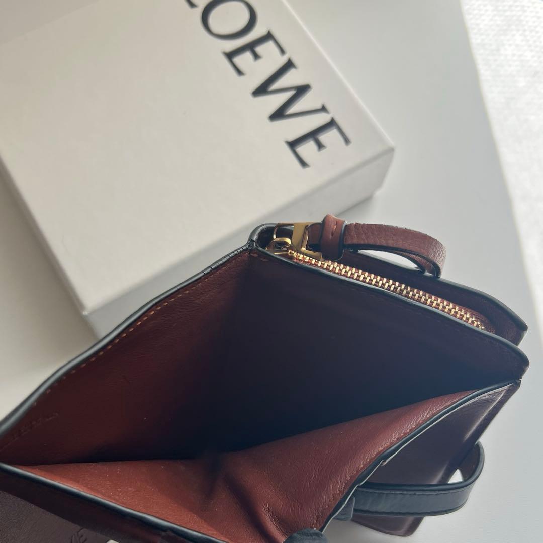 158 美品 LOEWE ロエベ 2つ折り財布