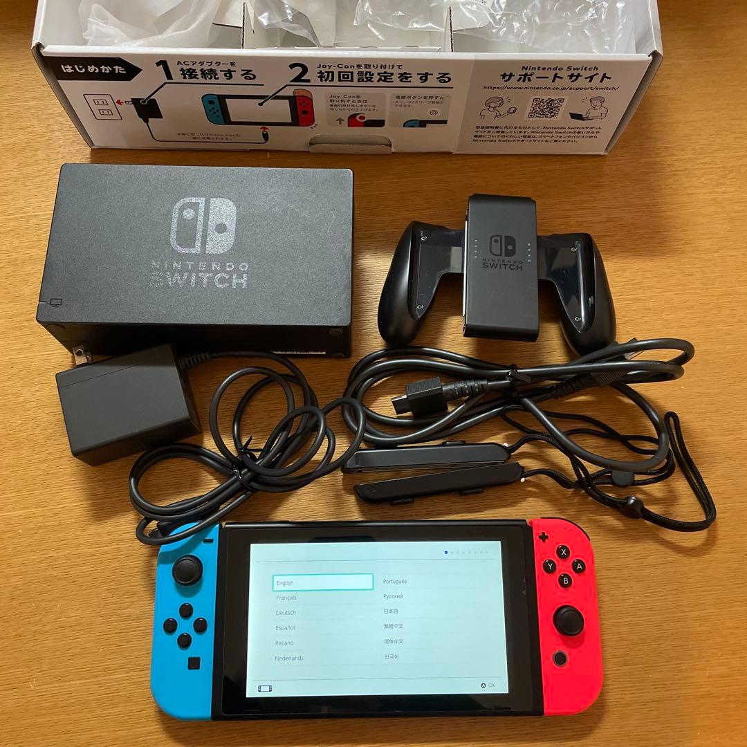 任天堂Switch本体 箱袋等付き おまけケース付き