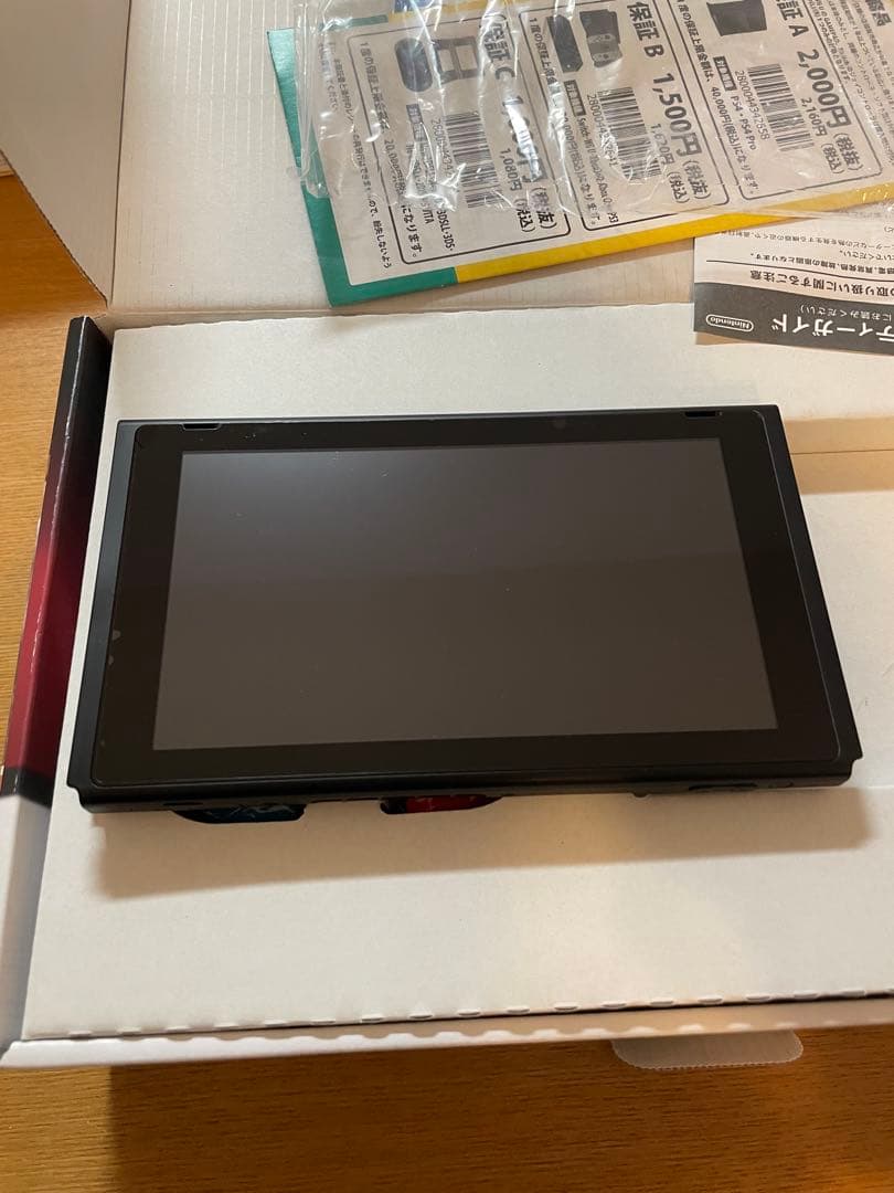 任天堂Switch本体 箱袋等付き おまけケース付き