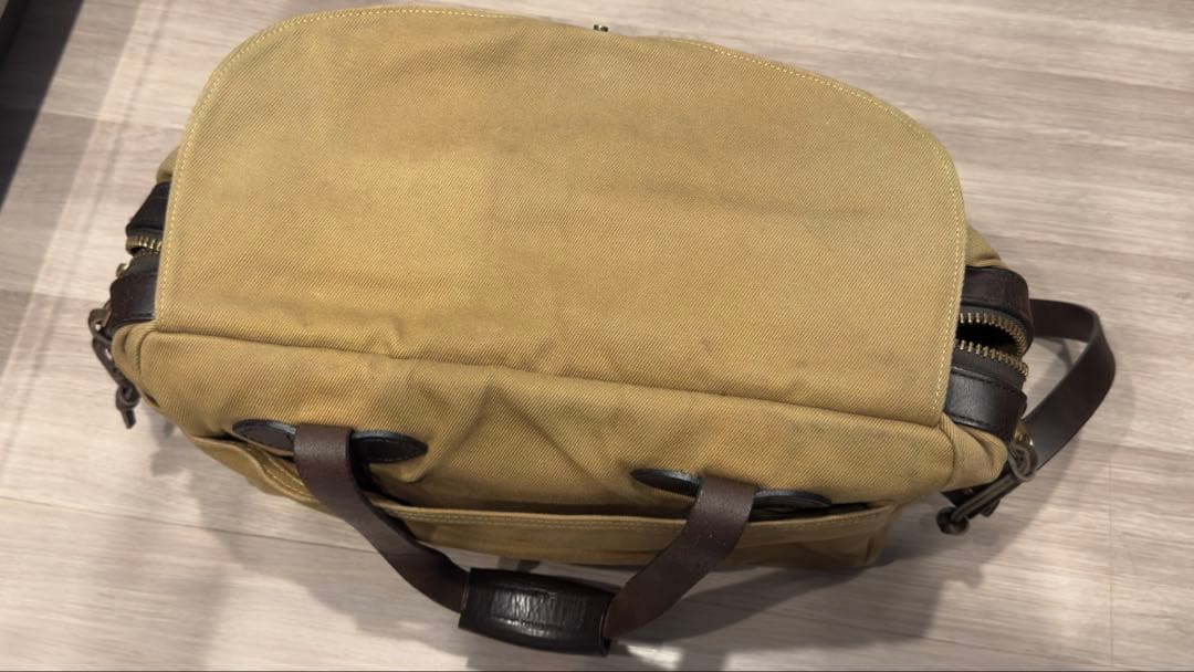 FILSON ショルダーバッグ ベージュ