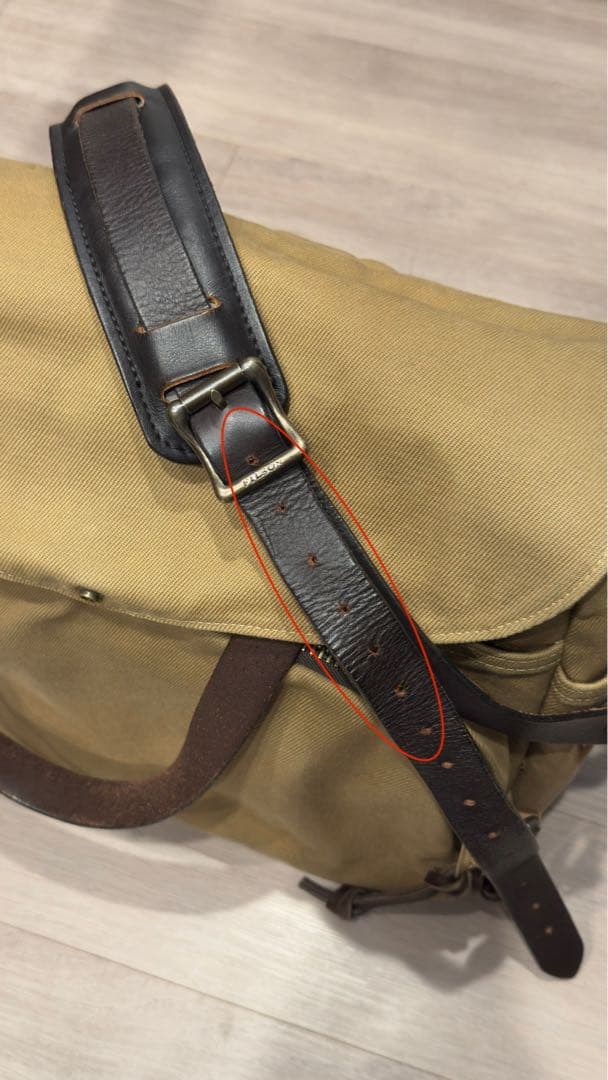 FILSON ショルダーバッグ ベージュ