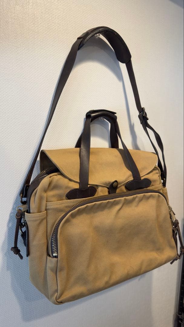 FILSON ショルダーバッグ ベージュ