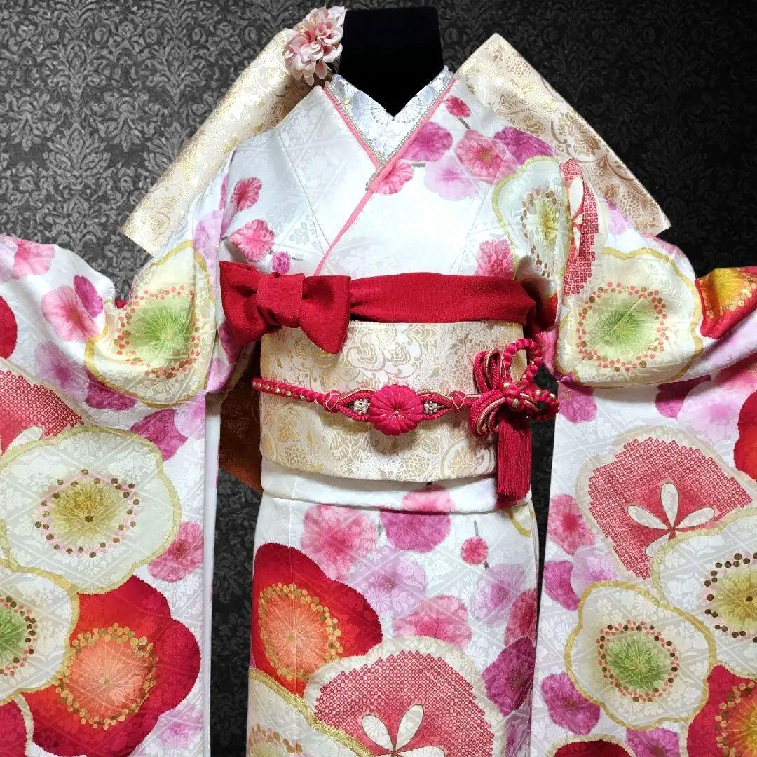 SALE中☆振袖フルセット(7点)・成人式・古典柄・金彩加工・鹿の子柄・金駒刺繍