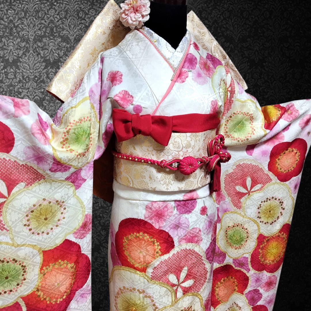 SALE中☆振袖フルセット(7点)・成人式・古典柄・金彩加工・鹿の子柄・金駒刺繍