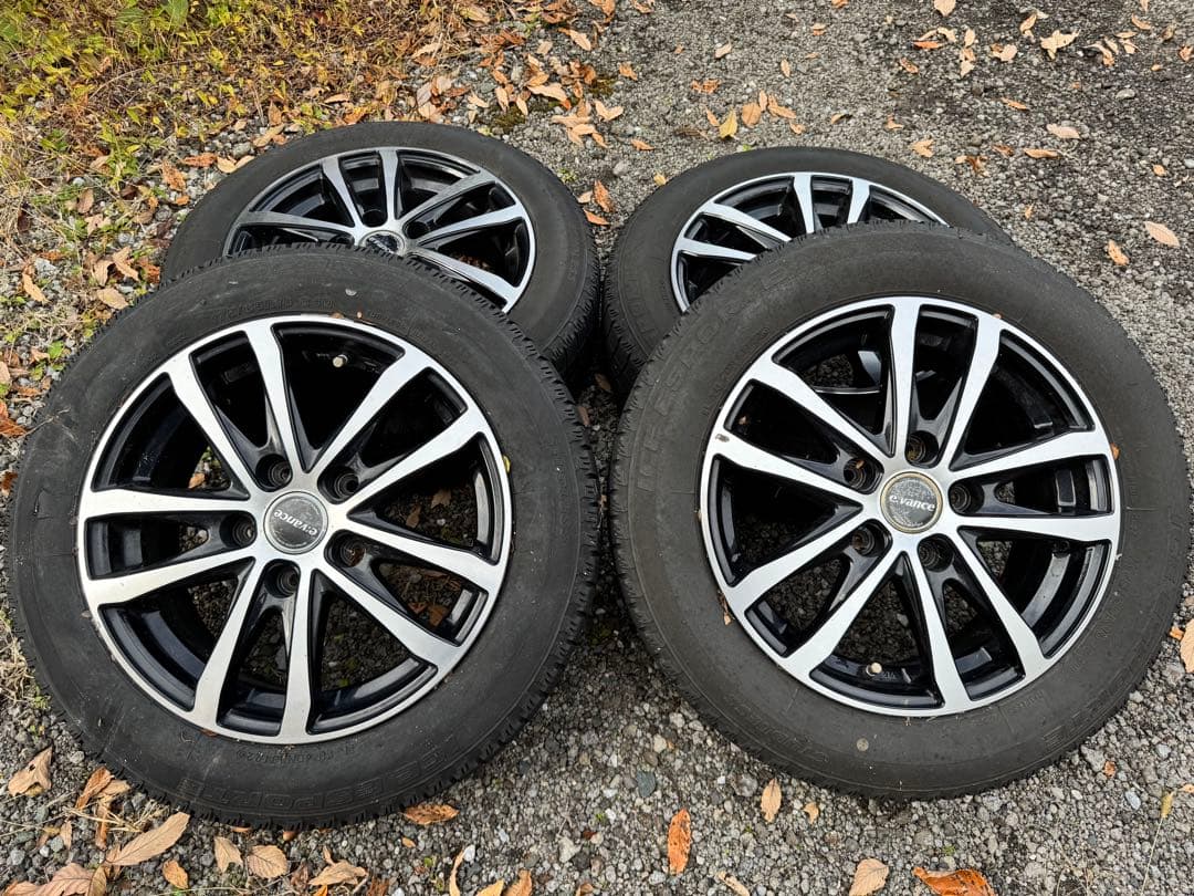 コンパクトカーなどへ15インチ スタッドレス４本１本× ブリヂストン製造