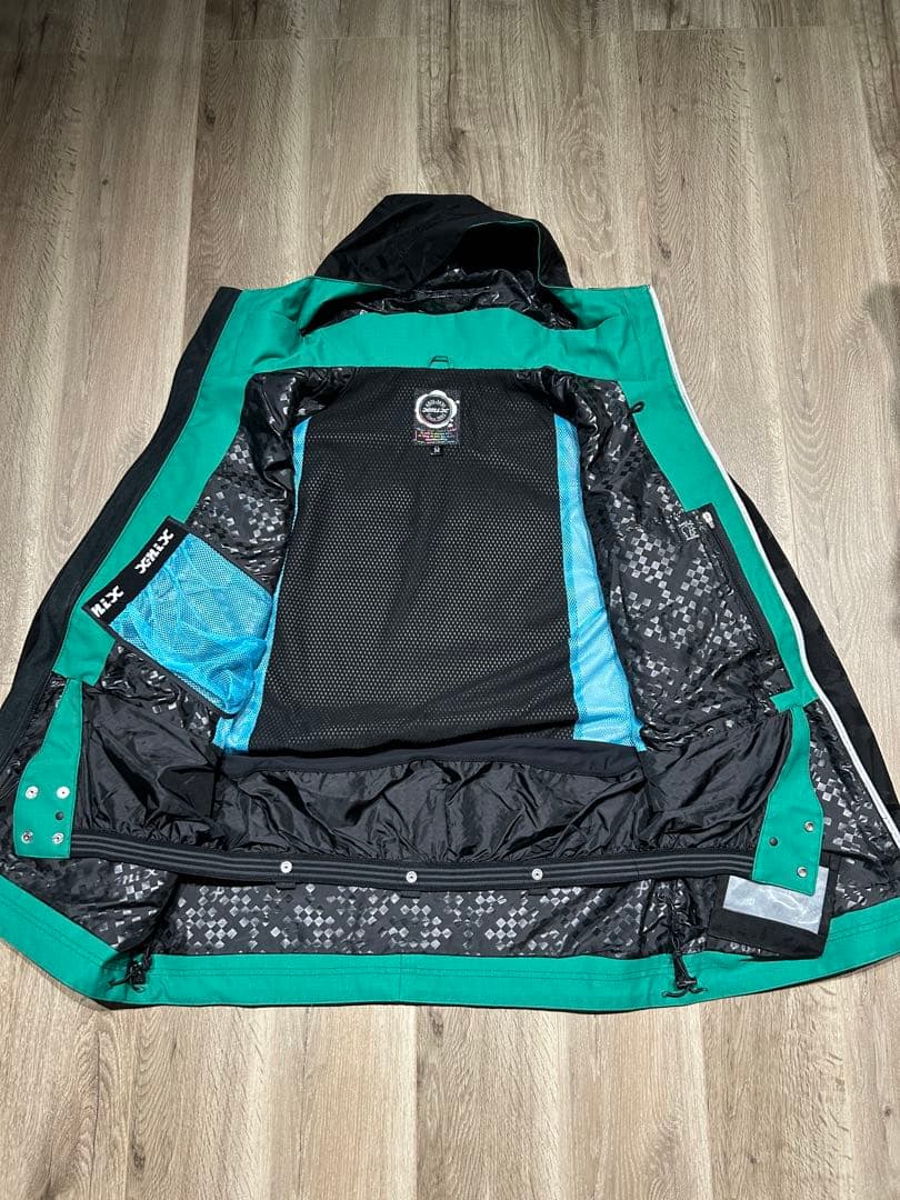 ♦︎美品♦︎ フェニックス・XNIX スノボジャケット　スキーウェア　メンズ　L