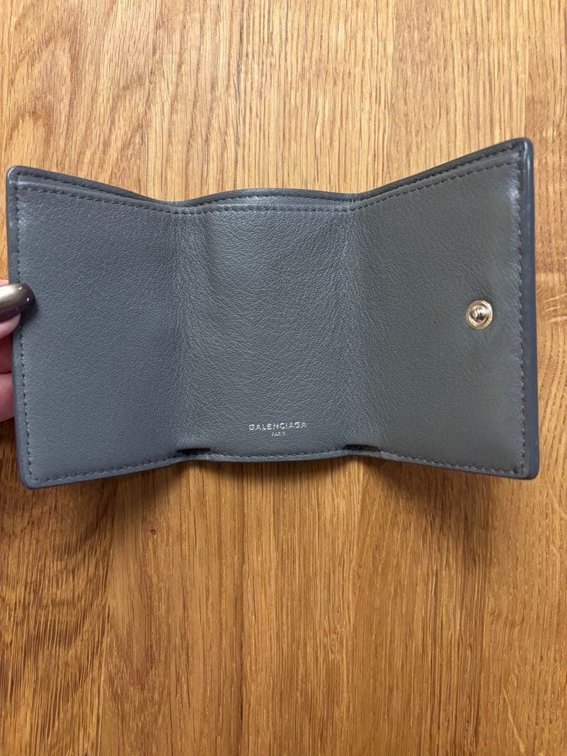 r*s様 BALENCIAGA ミニウォレット　三つ折り財布