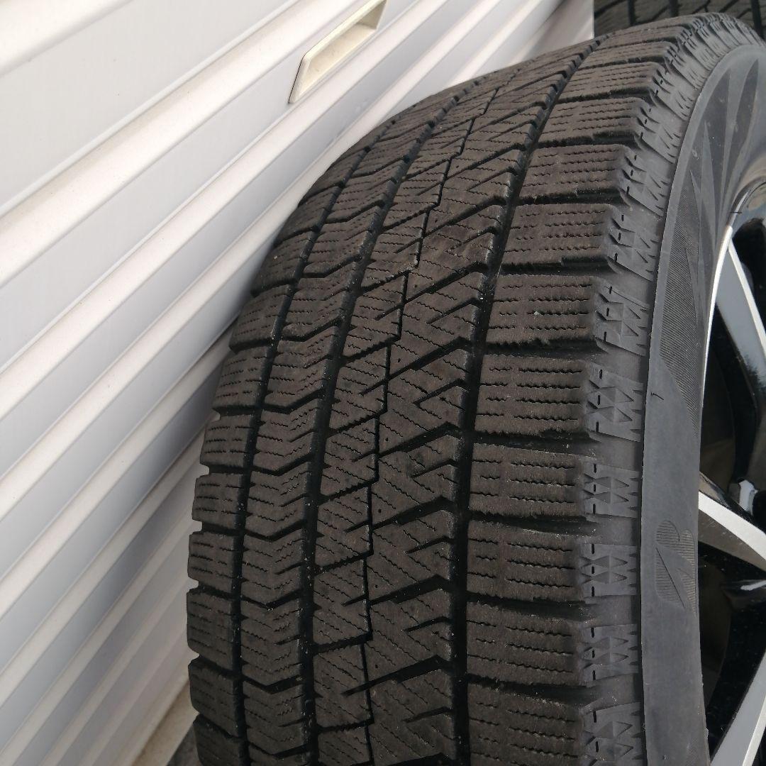 17インチ　スタッドレスタイヤホイール　4本セット　215/55R17