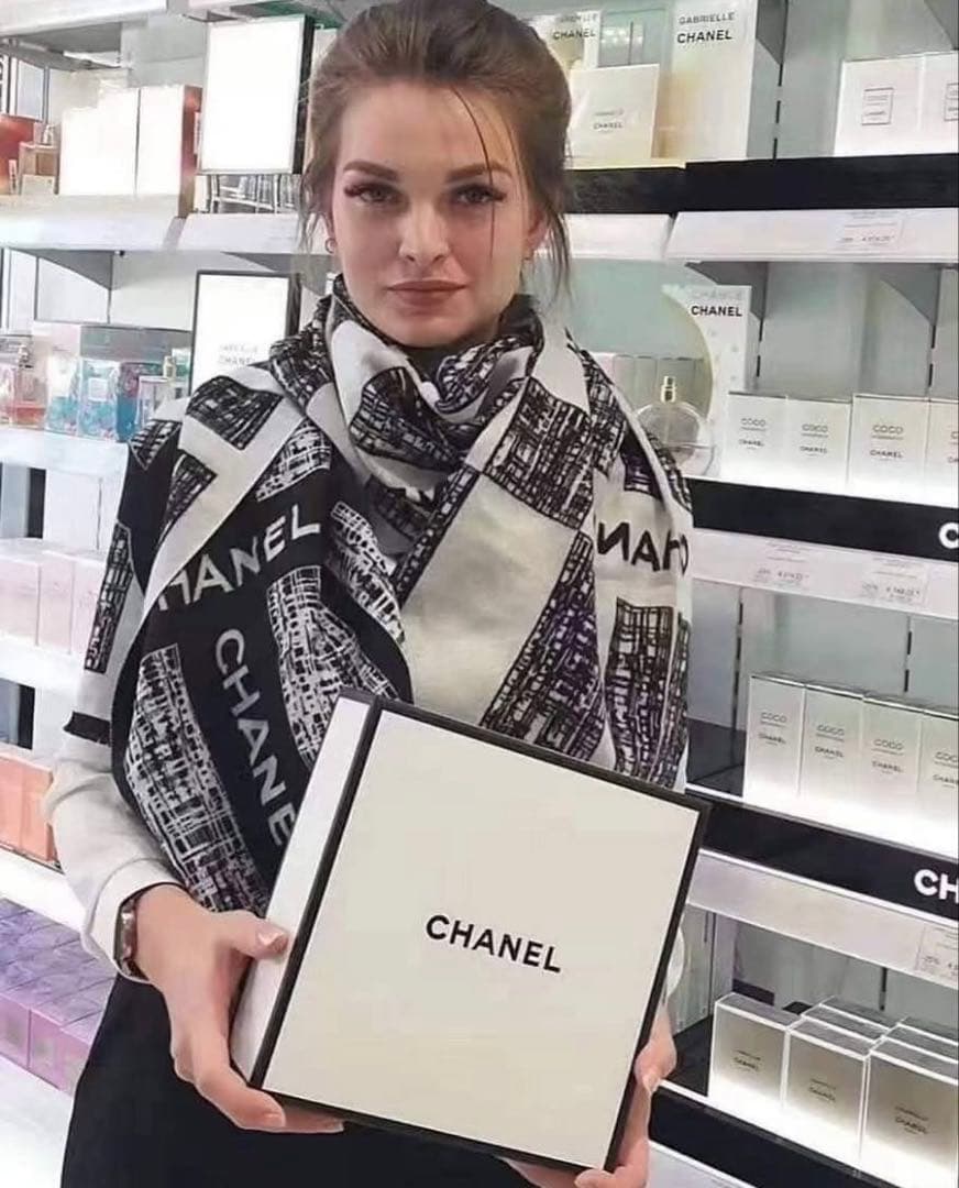 【CHANEL】シャネル　ココマーク ロゴ カシミヤ×シルク ストール　袋なし