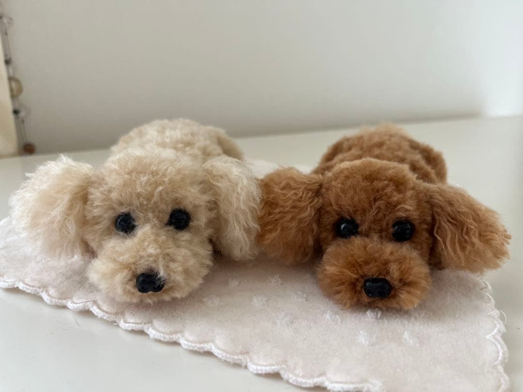 himagon トイプードル編みぐるみ（植毛）　犬 【伏せポーズ】