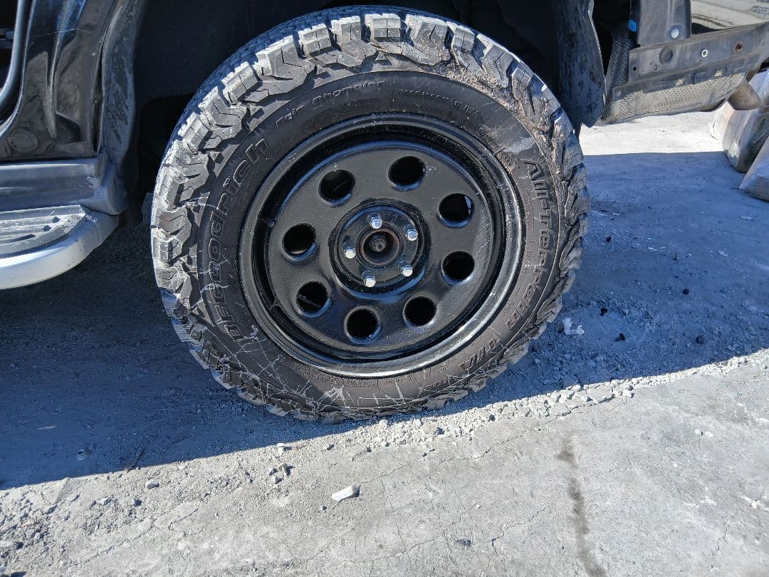 ディスカバリー3 Pro Comp スチール ホイール 18 X 8J