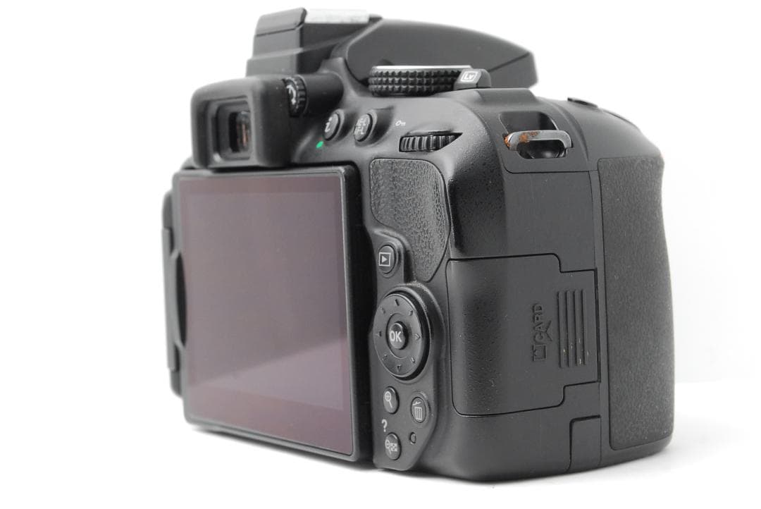 【箱・付属品付き】Nikon D5300　WiFiモデル　スマホ転送　自撮りOK