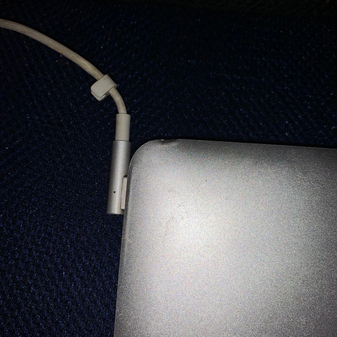MacBook Air A1370 11インチ ジャンク扱い