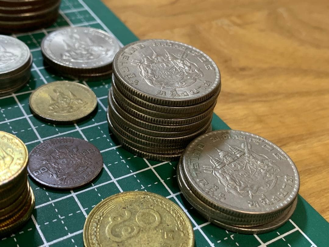 タイ　記念硬貨　旧硬貨　サタン　バーツ　　まとめ売り