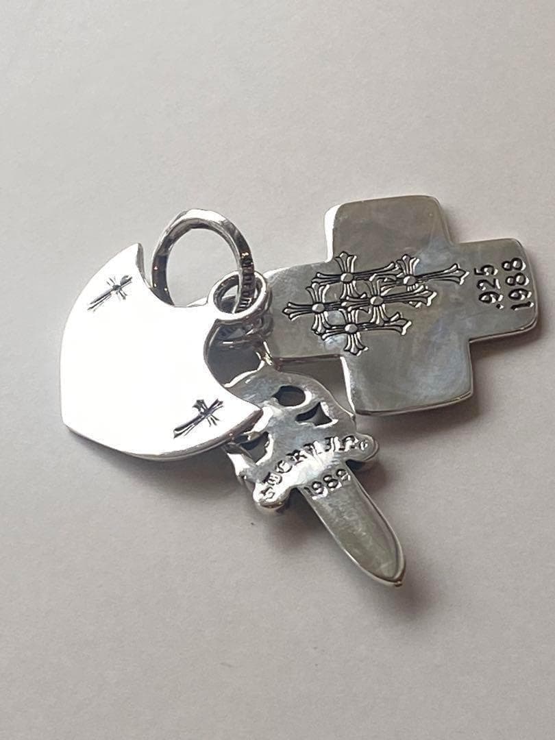 【新品】Silver 925 スリートリンケッツ ペンダントチャーム ダガー