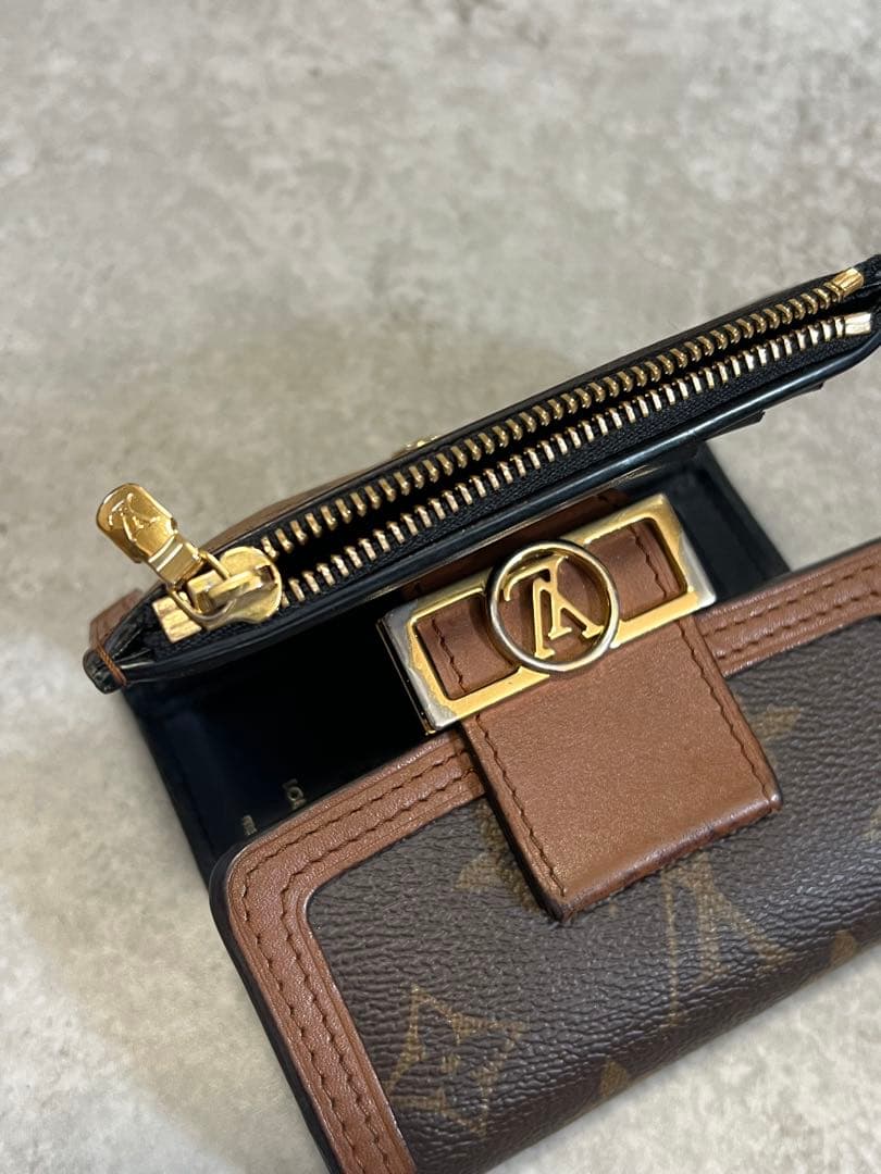 ルイヴィトン ポルトフォイユ・ドーフィーヌ コンパクト M68725 三つ折財布