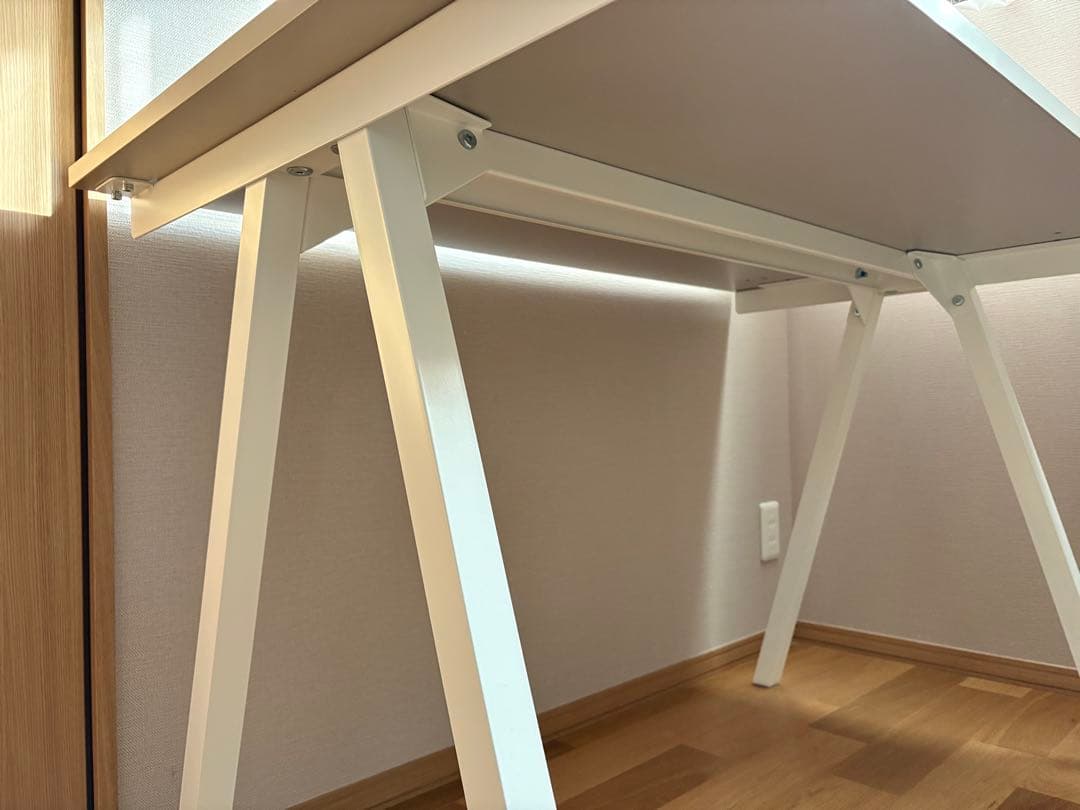 美品IKEA トロッテン デスク, ベージュ/ホワイト120x70cm送料込み