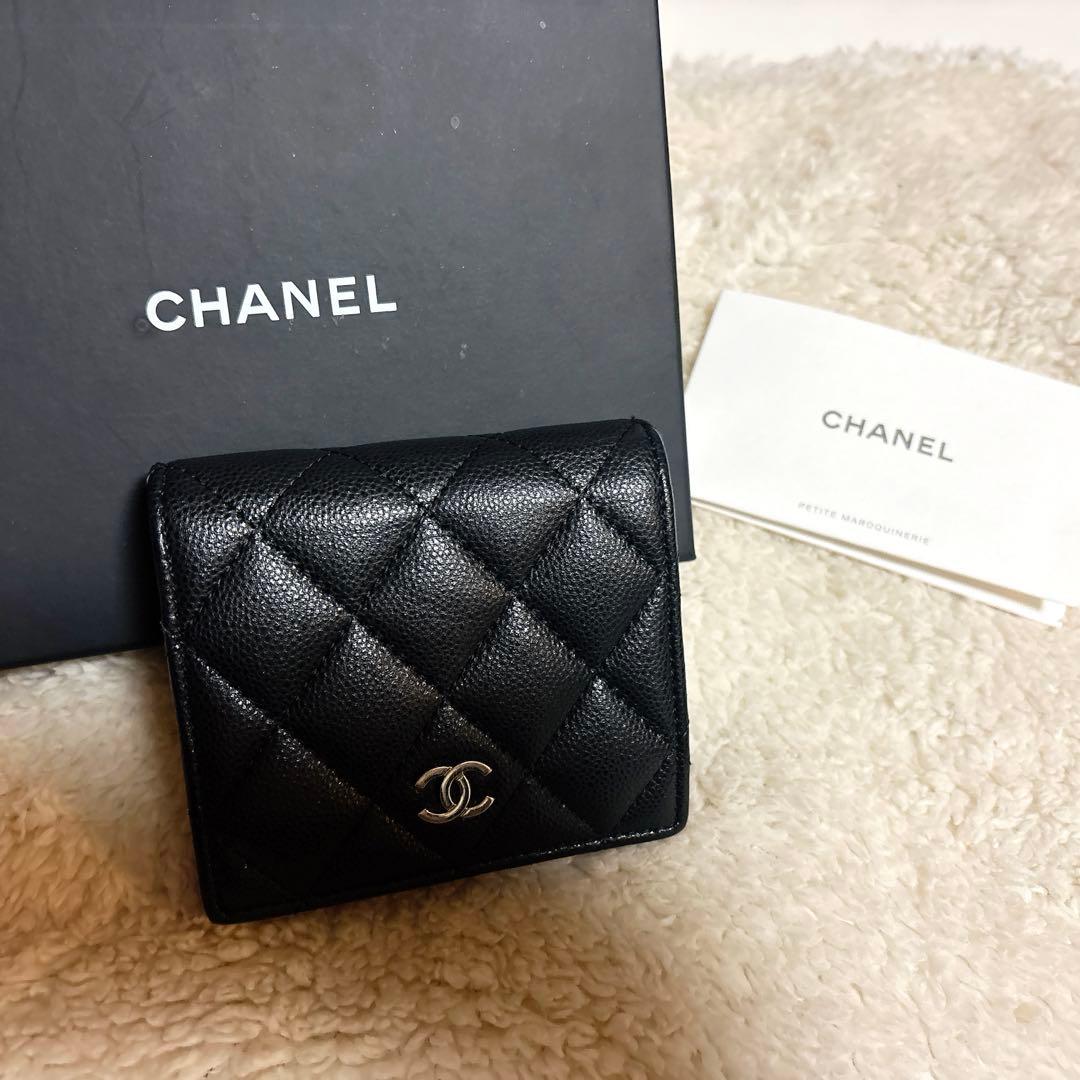 CHANEL2つ折り財布