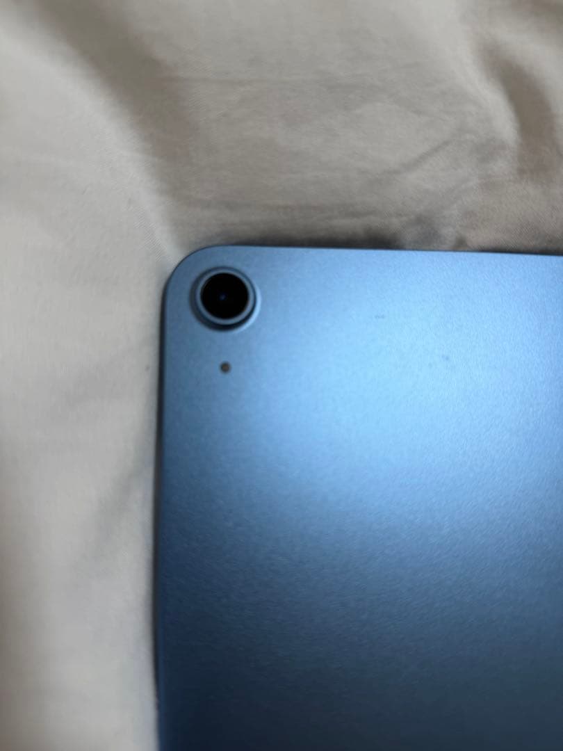 Apple iPad Air (ブルー) 第五世代　10.9インチ 本体